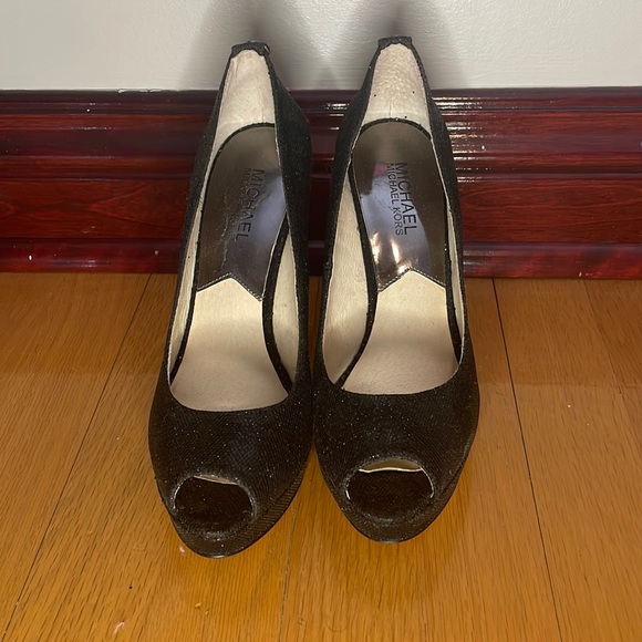 Michael Kors peep tow high heels! - Picture 1 of 5